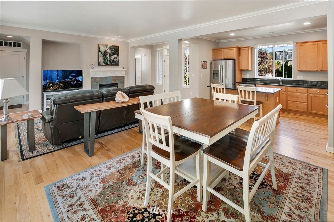 21830 37th Drive Southeast Bothell, WA 98021 - Photo 11 of 31