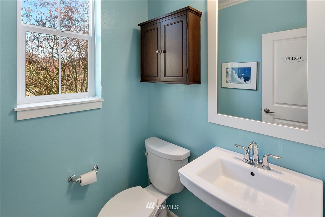 21830 37th Drive Southeast Bothell, WA 98021 - Photo 12 of 31
