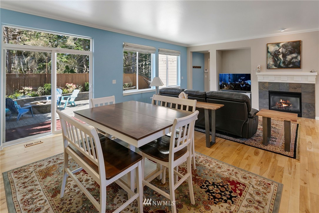 21830 37th Drive Southeast Bothell, WA 98021 - Photo 10 of 31
