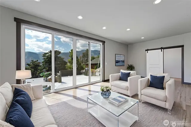 $669,950 | 58 Ward Lane, Manson, WA 98831