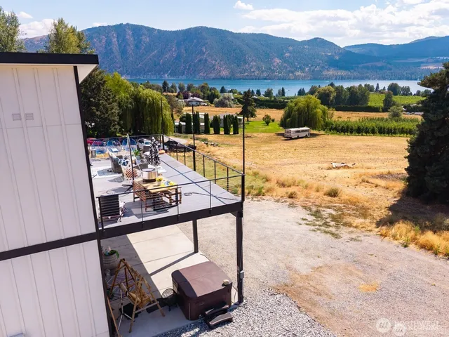 $669,950 | 58 Ward Lane, Manson, WA 98831