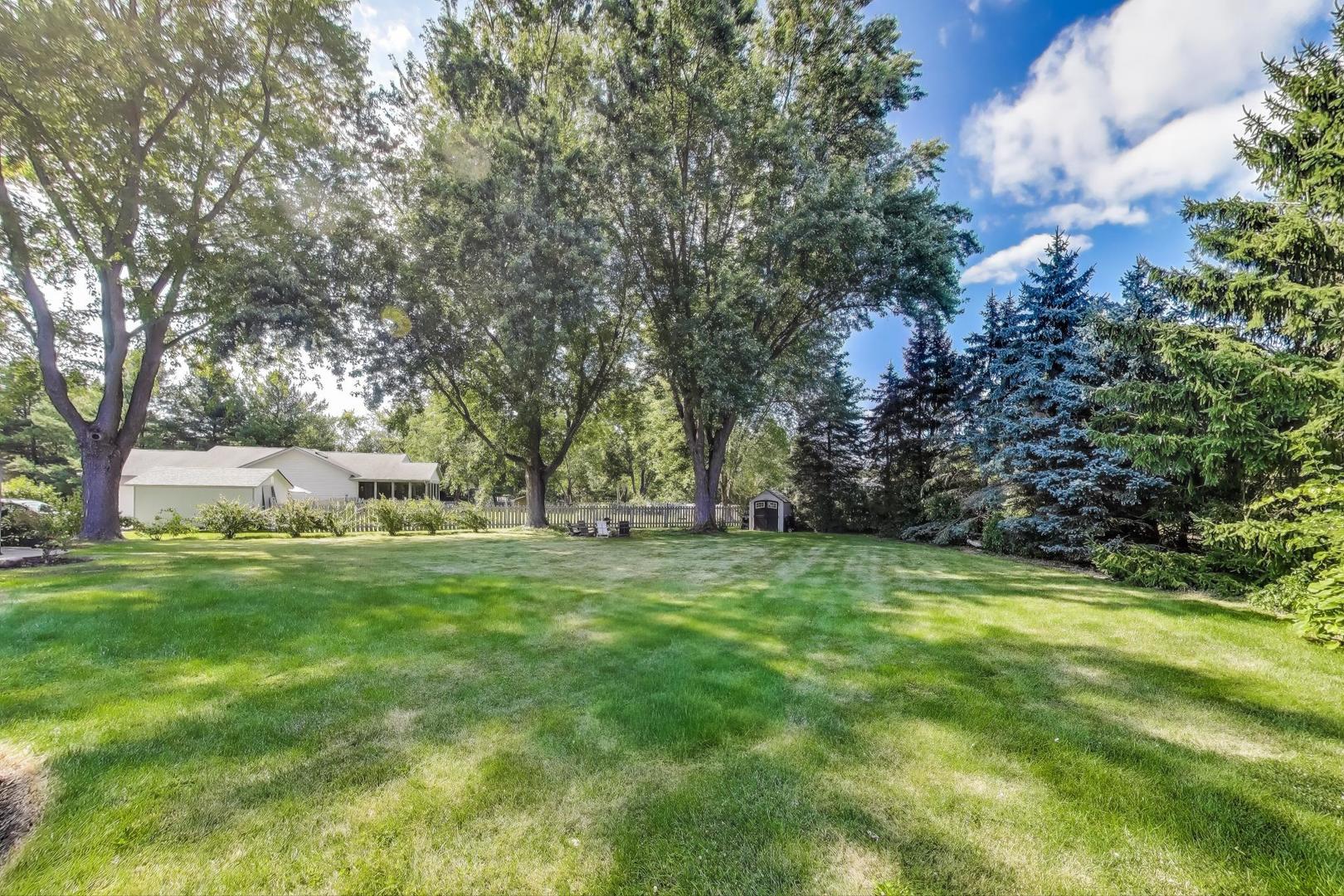 9623 North Hunters Lane Spring Grove, IL 60081 - Photo 35 of 49 Gallery Image 35