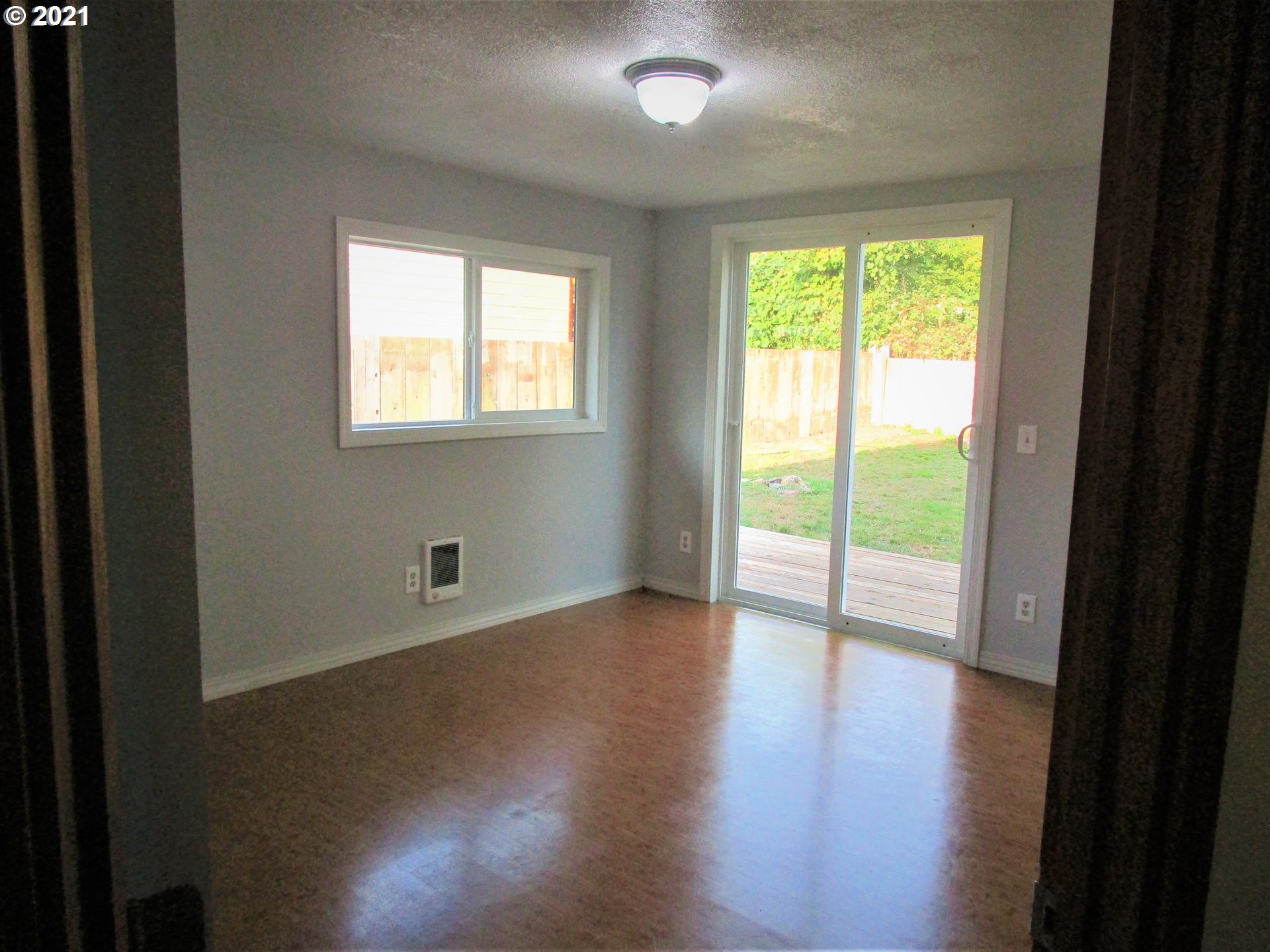 723 Bender Street Myrtle Point, OR 97458 - Photo 13 of 32 Gallery Image 13