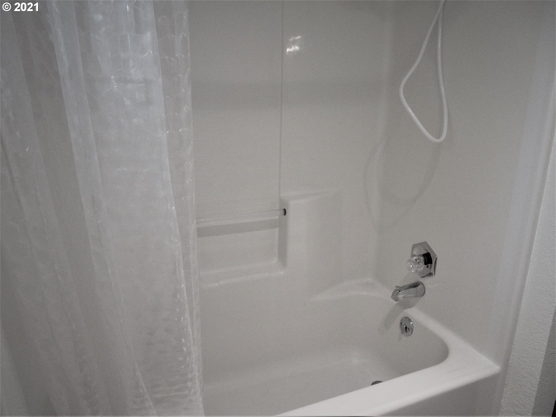 723 Bender Street Myrtle Point, OR 97458 - Photo 16 of 32 Gallery Image 16