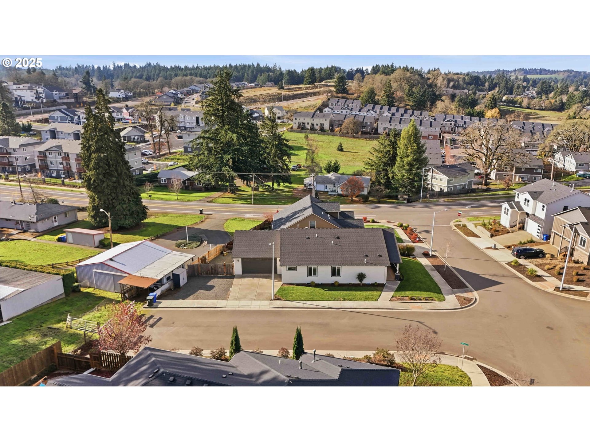 112 Summit View Avenue Southeast Salem, OR 97306 - Photo 46 of 47 a view of a city