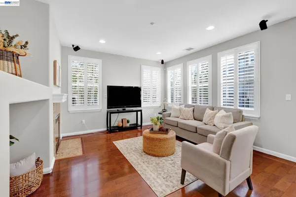 $1,225,000 | 6197 Yardley Lane, San Ramon, CA 94582