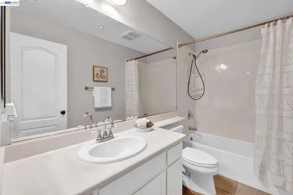 $1,225,000 | 6197 Yardley Lane, San Ramon, CA 94582