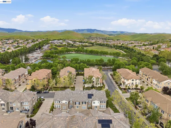 $1,225,000 | 6197 Yardley Lane, San Ramon, CA 94582