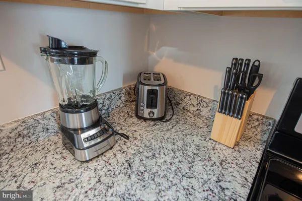 $1,995 | 318 Bayshore Drive, Unit C, Ocean City, MD 21842