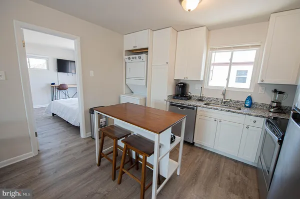 $1,995 | 318 Bayshore Drive, Unit C, Ocean City, MD 21842