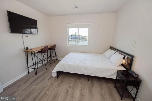 $1,995 | 318 Bayshore Drive, Unit C, Ocean City, MD 21842