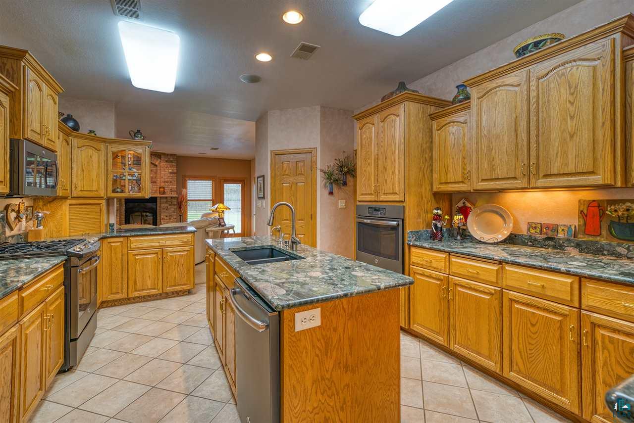5057 West Arrowhead Road Hermantown, MN 55811 - Photo 8 of 42 Gallery Image 8