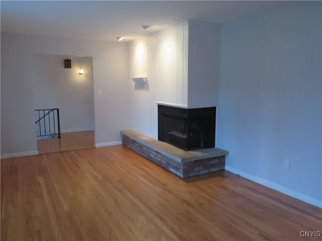 $399,900 | 47 Janet Terrace, New Hartford, NY 13413