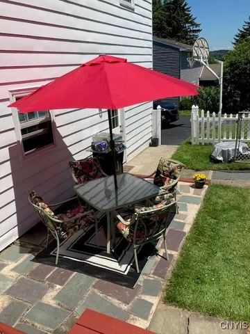 $399,900 | 47 Janet Terrace, New Hartford, NY 13413