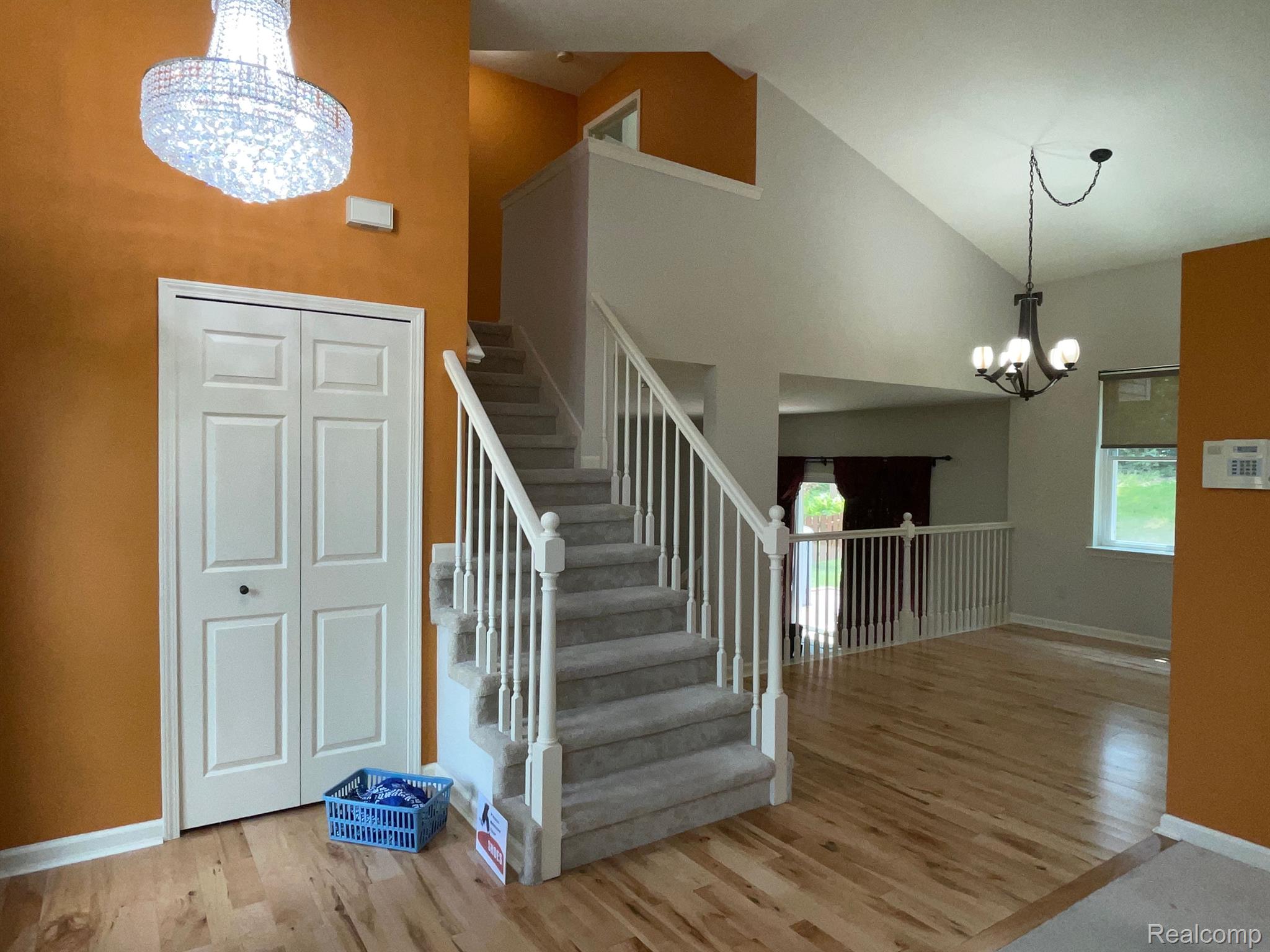 30 Eagle Ridge Road Lake Orion, MI 48360 - Photo 8 of 95 Gallery Image 8