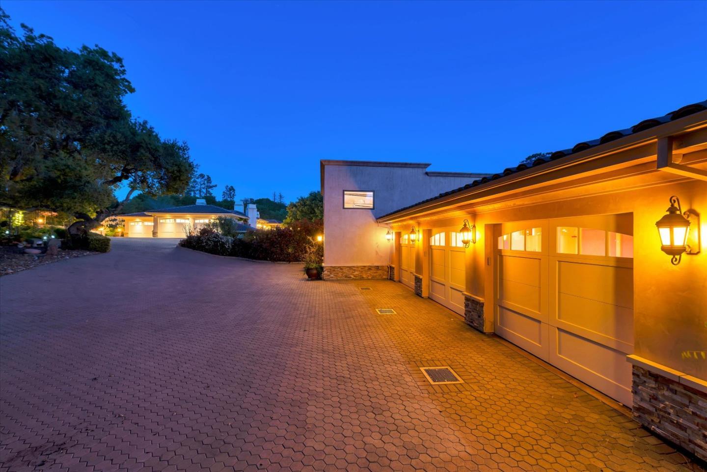 28025 Natoma Road Los Altos Hills, CA 94022 - Photo 7 of 44