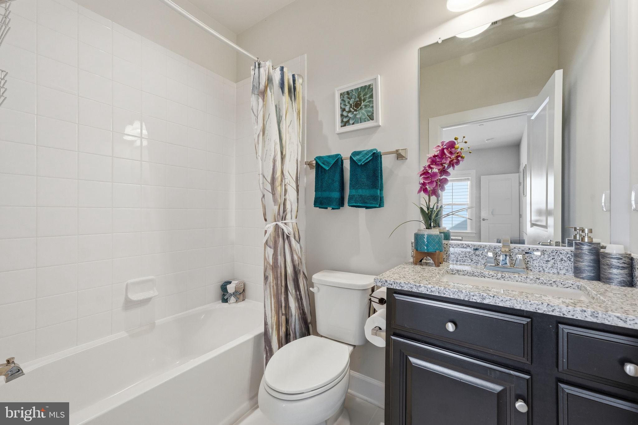 1488 Catbriar Way Odenton, MD 21113 - Photo 39 of 49 3rd full bath upstairs