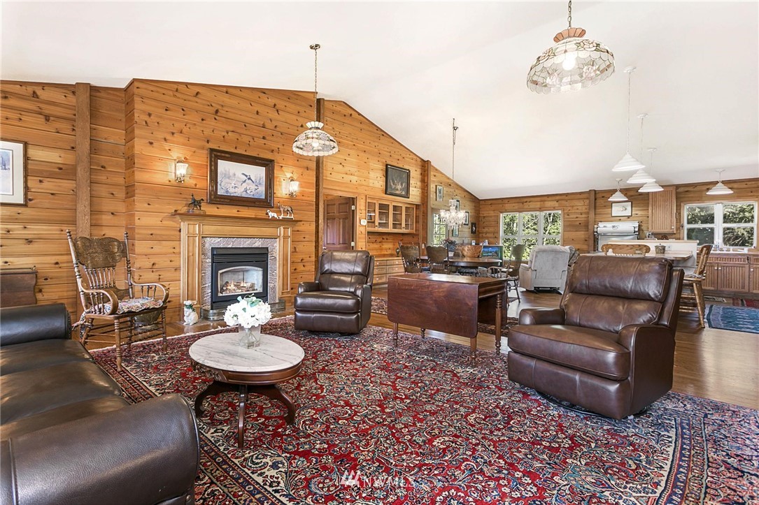 14224 Woods Lake Road Monroe, WA 98272 - Photo 2 of 18 Gallery Image 2