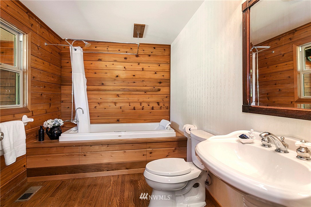 14224 Woods Lake Road Monroe, WA 98272 - Photo 11 of 18 Gallery Image 11