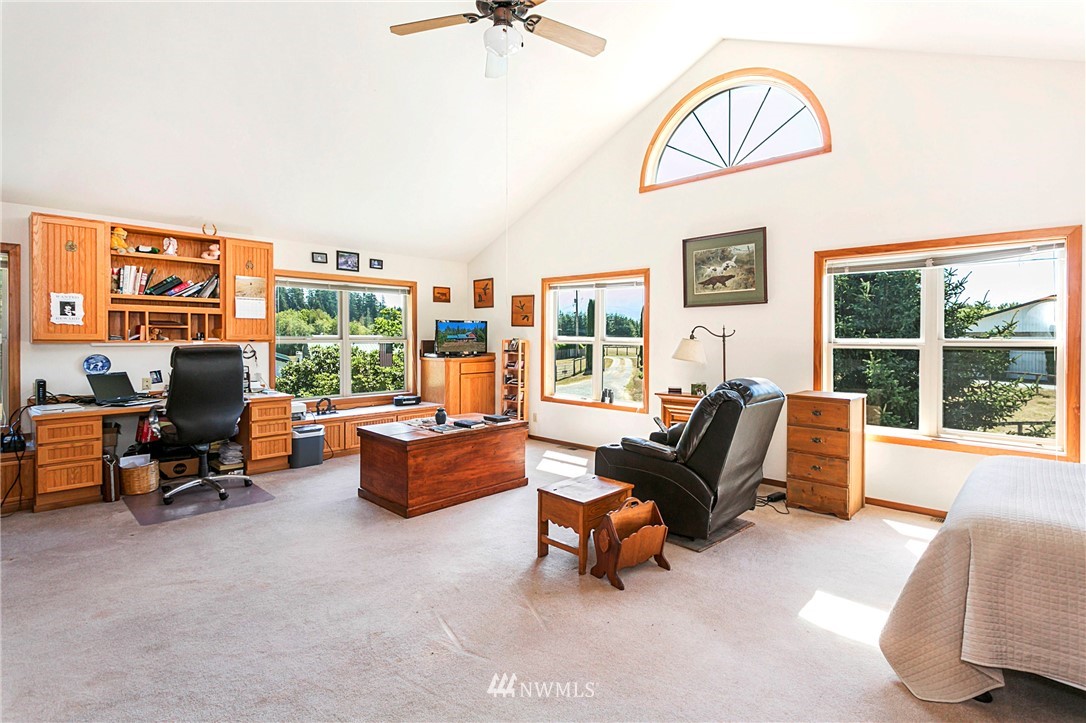 14224 Woods Lake Road Monroe, WA 98272 - Photo 14 of 18 Gallery Image 14
