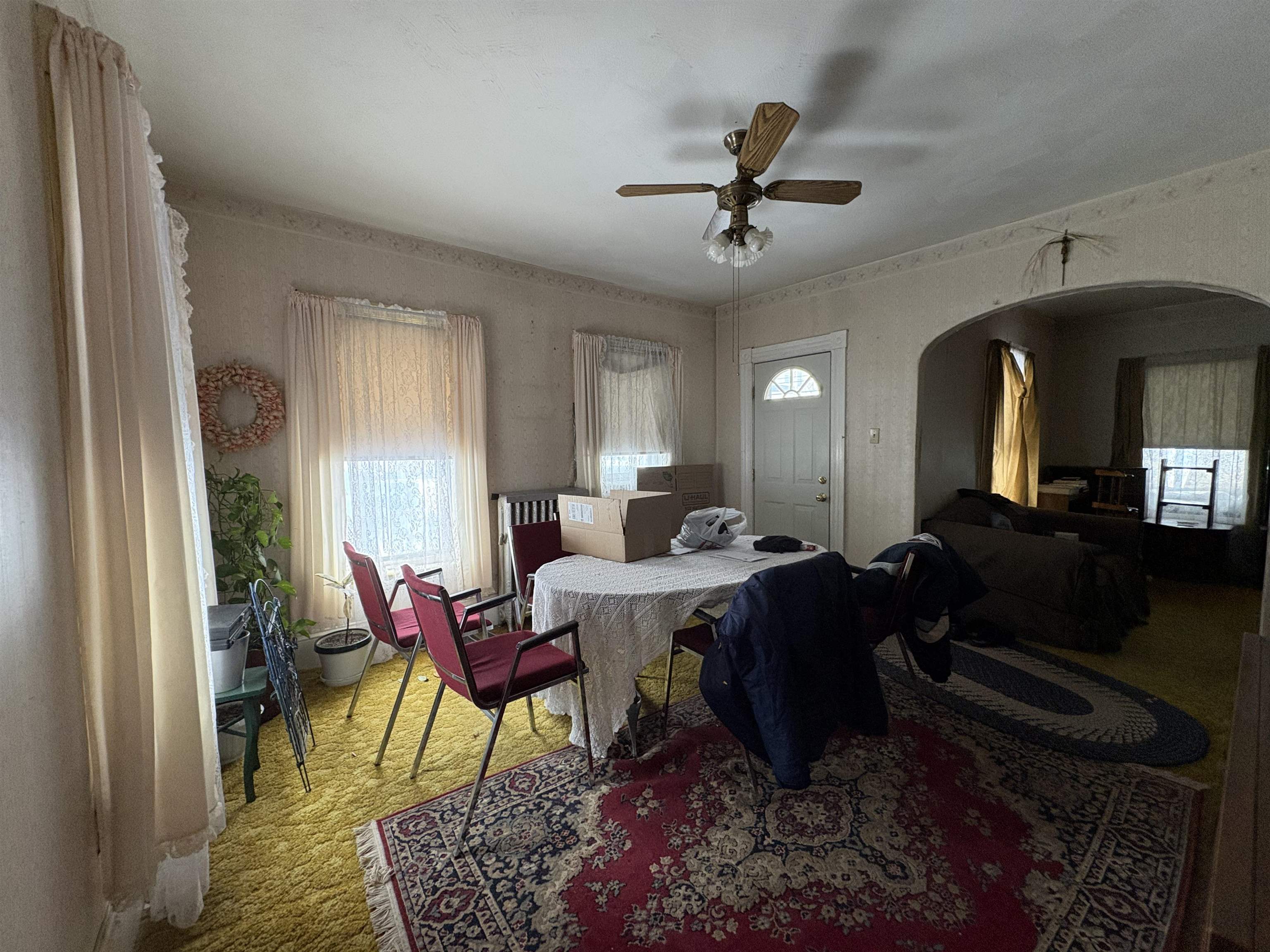 383 Wilson Street Manchester, NH 03103 - Photo 7 of 22