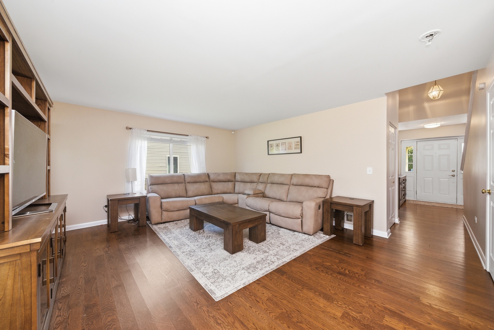 3417 Mustang Road Joliet, IL 60435 - Photo 8 of 30