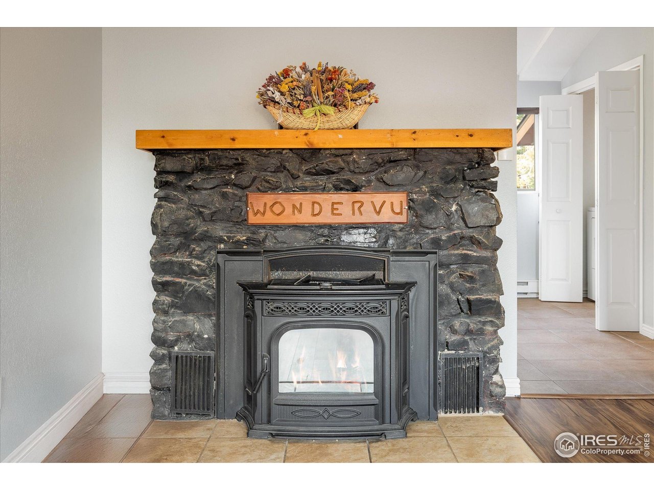 15 Hardscrabble Road Golden, CO 80403 - Photo 10 of 50 a close view of a fireplace