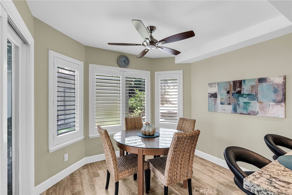 11322 Breithorn Court Riverside, CA 92503 - Photo 15 of 41