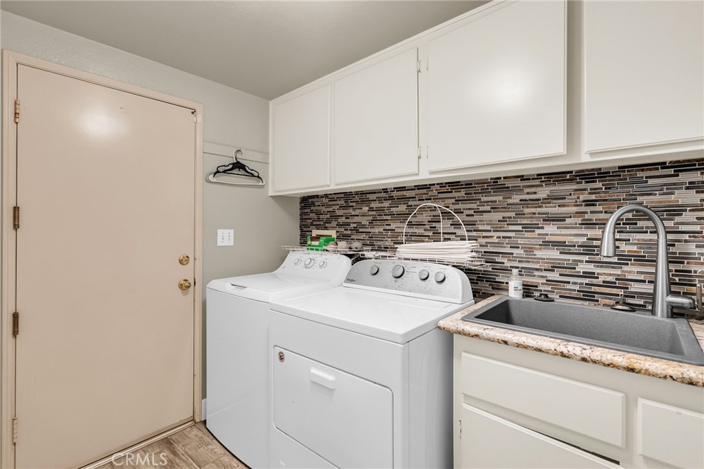 11322 Breithorn Court Riverside, CA 92503 - Photo 21 of 41