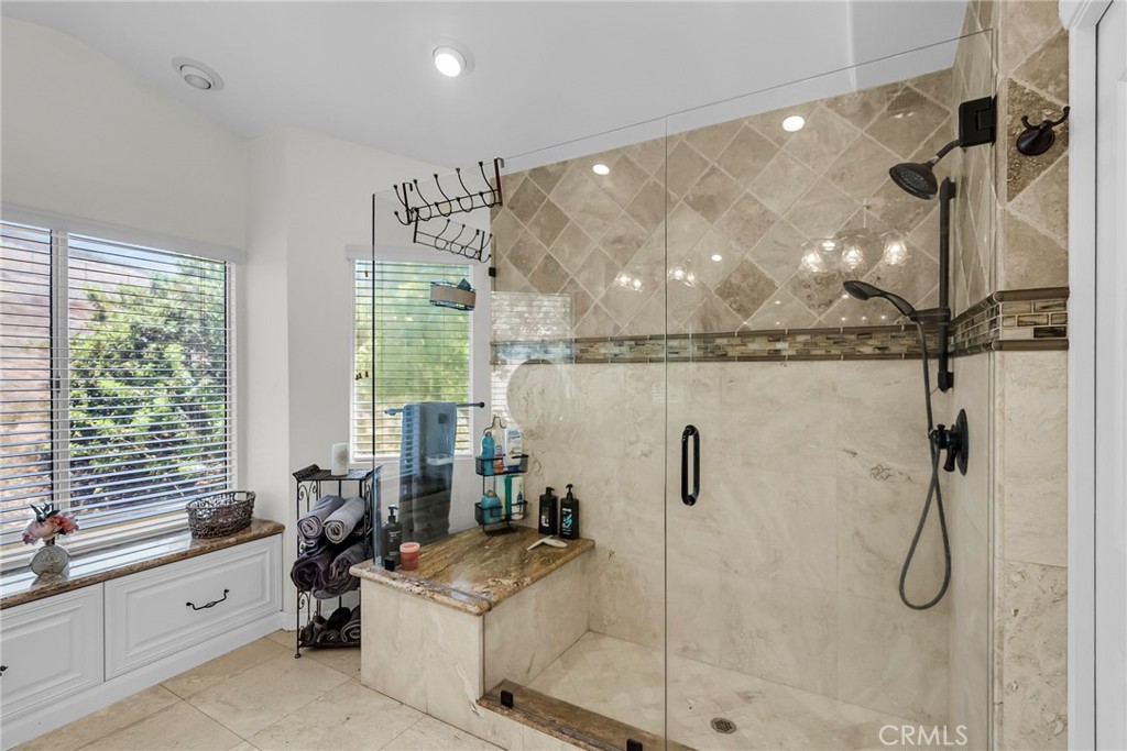 11322 Breithorn Court Riverside, CA 92503 - Photo 26 of 41