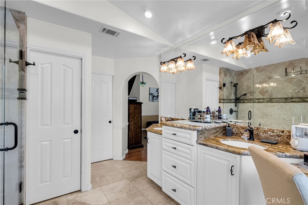 11322 Breithorn Court Riverside, CA 92503 - Photo 27 of 41