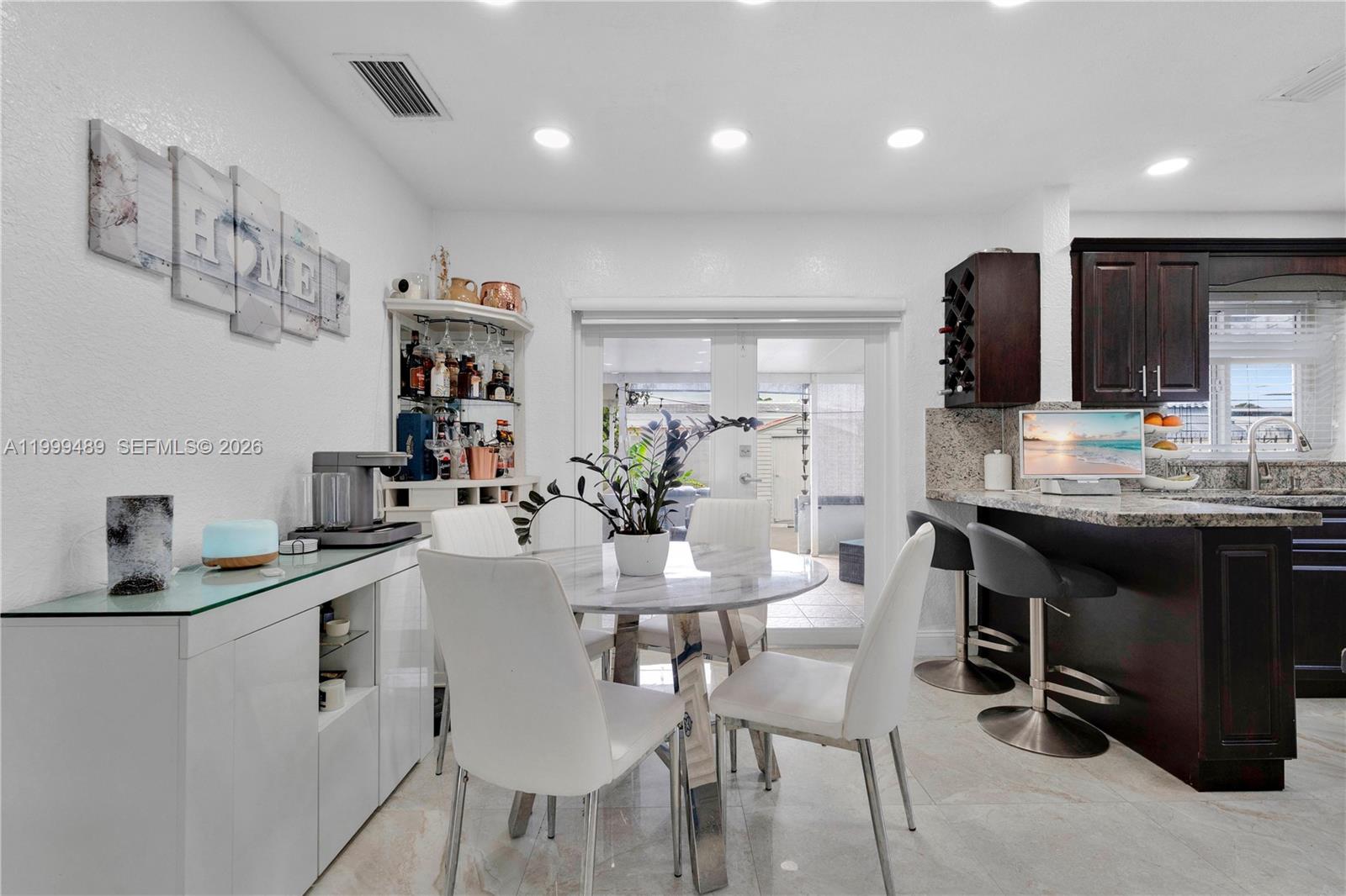 4310 Southwest 7th Street Miami, FL 33134 - Photo 7 of 33