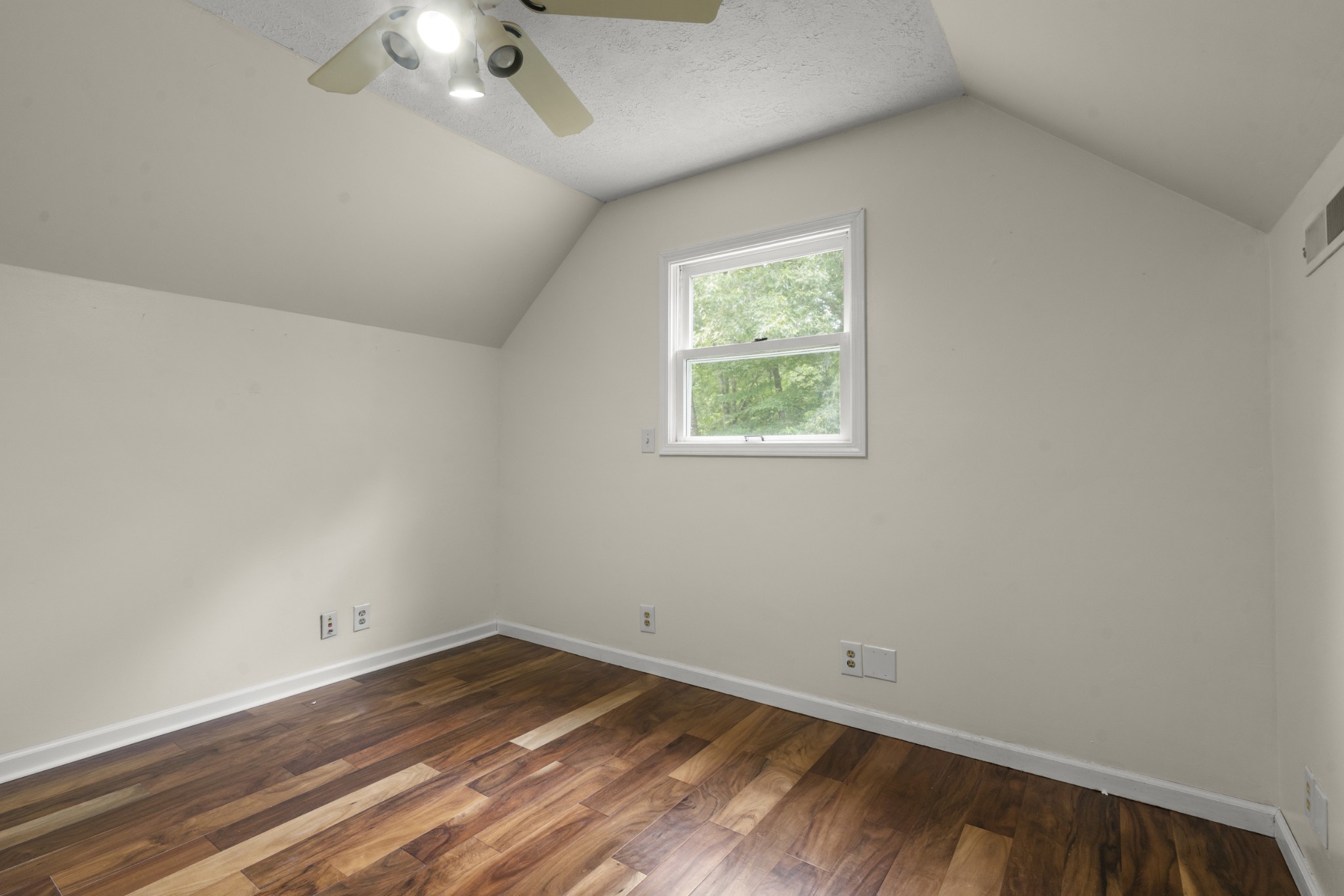 207 Robinson Road Dickson, TN 37055 - Photo 27 of 56