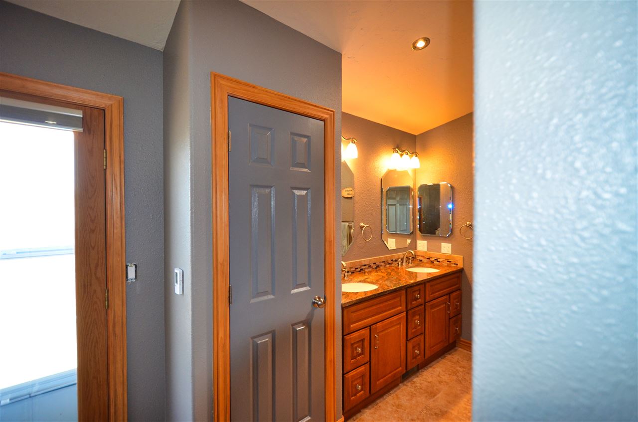 193 27 Road Grand Junction, CO 81503 - Photo 18 of 25 Gallery Image 18