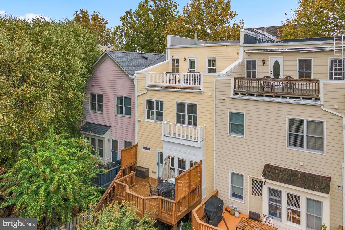 354 Hart Road Gaithersburg, MD 20878 - Photo 43 of 66 Rear Exterior View