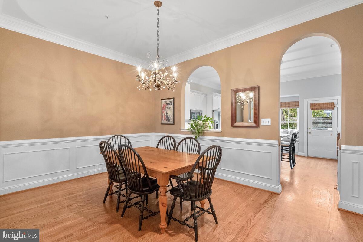 354 Hart Road Gaithersburg, MD 20878 - Photo 9 of 66 Dining Room