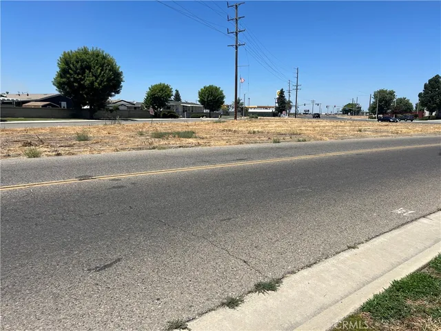 a view of a terrace space