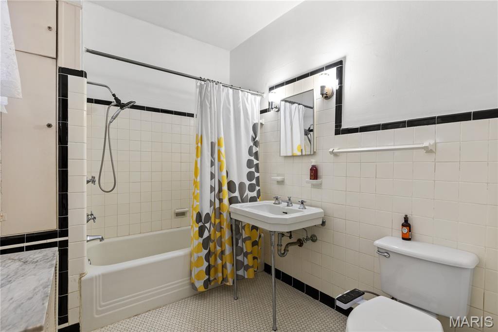 1106 Washington Avenue Alton, IL 62002 - Photo 36 of 46