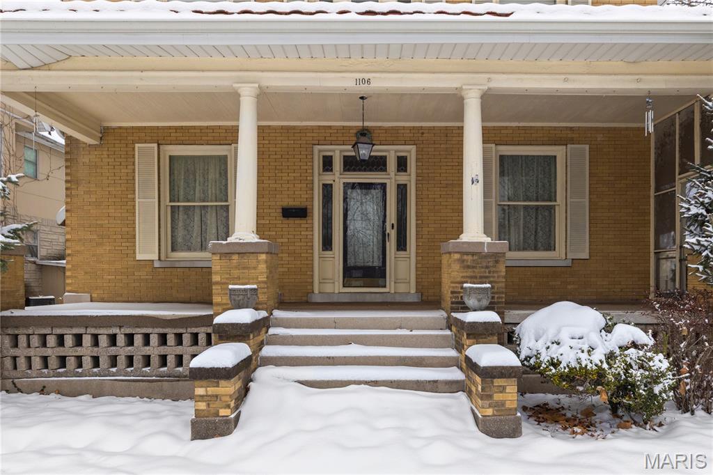 1106 Washington Avenue Alton, IL 62002 - Photo 4 of 46