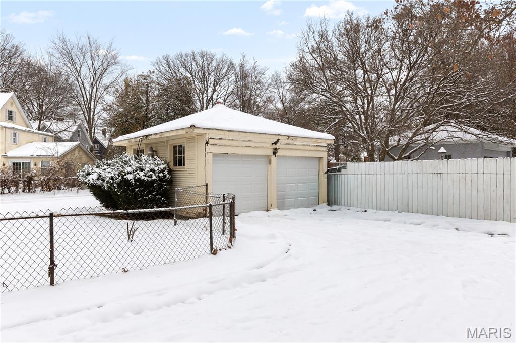 1106 Washington Avenue Alton, IL 62002 - Photo 44 of 46