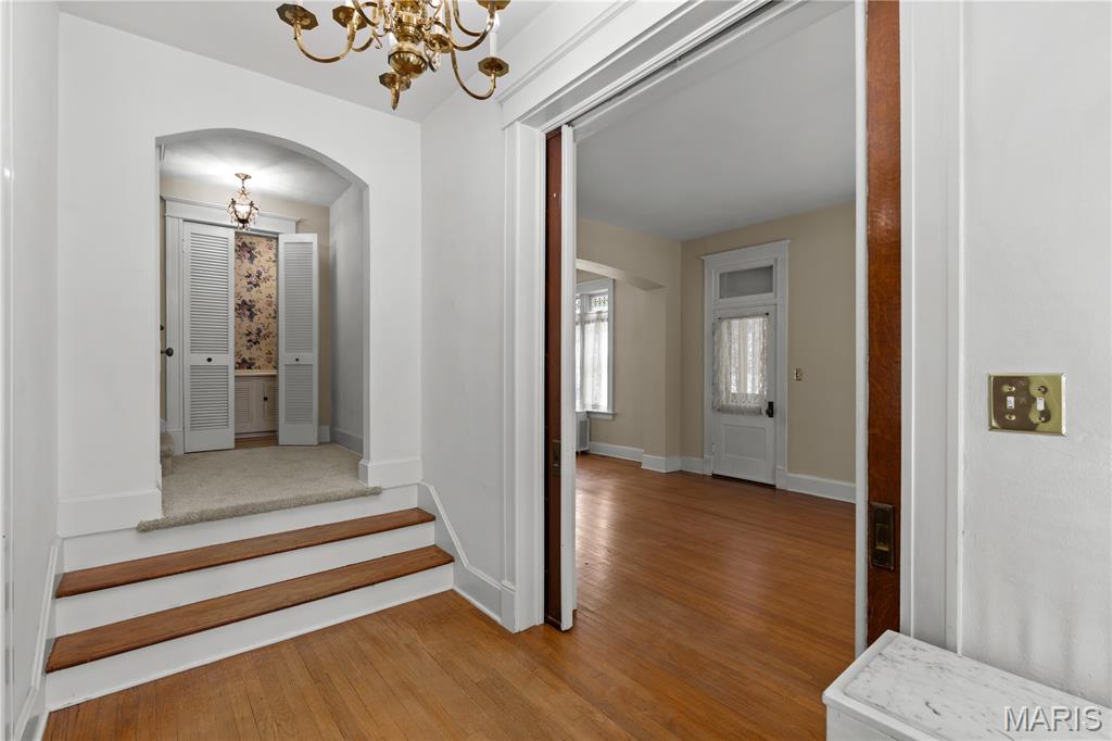 1106 Washington Avenue Alton, IL 62002 - Photo 7 of 46