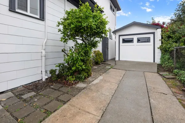 $985,000 | 4020 West Street, Emeryville, CA 94608