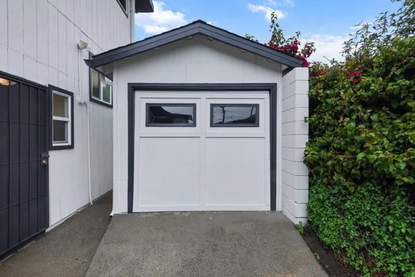 $985,000 | 4020 West Street, Emeryville, CA 94608