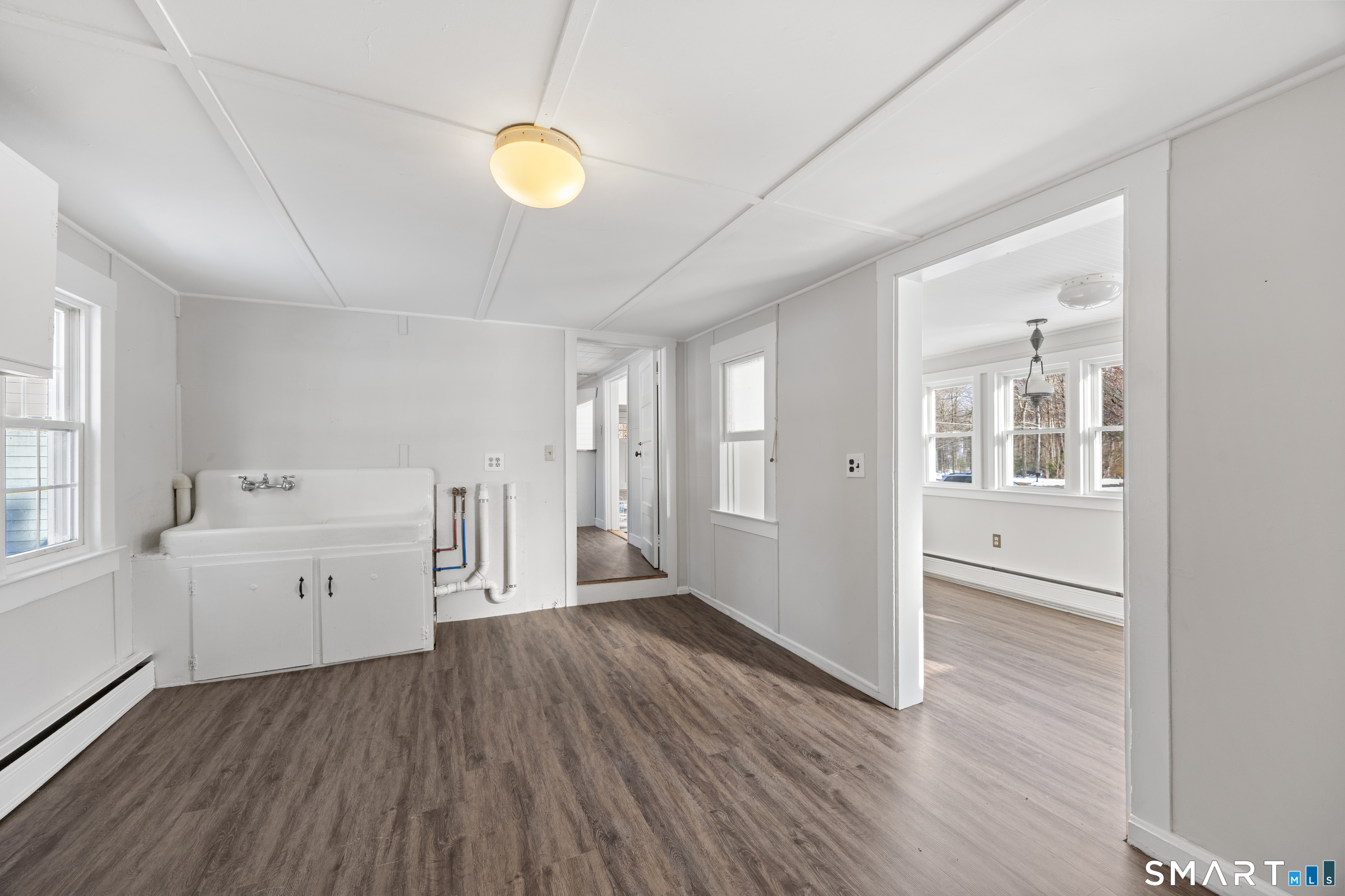 353 Mt Sanford Road Cheshire, CT 06410 - Photo 8 of 33