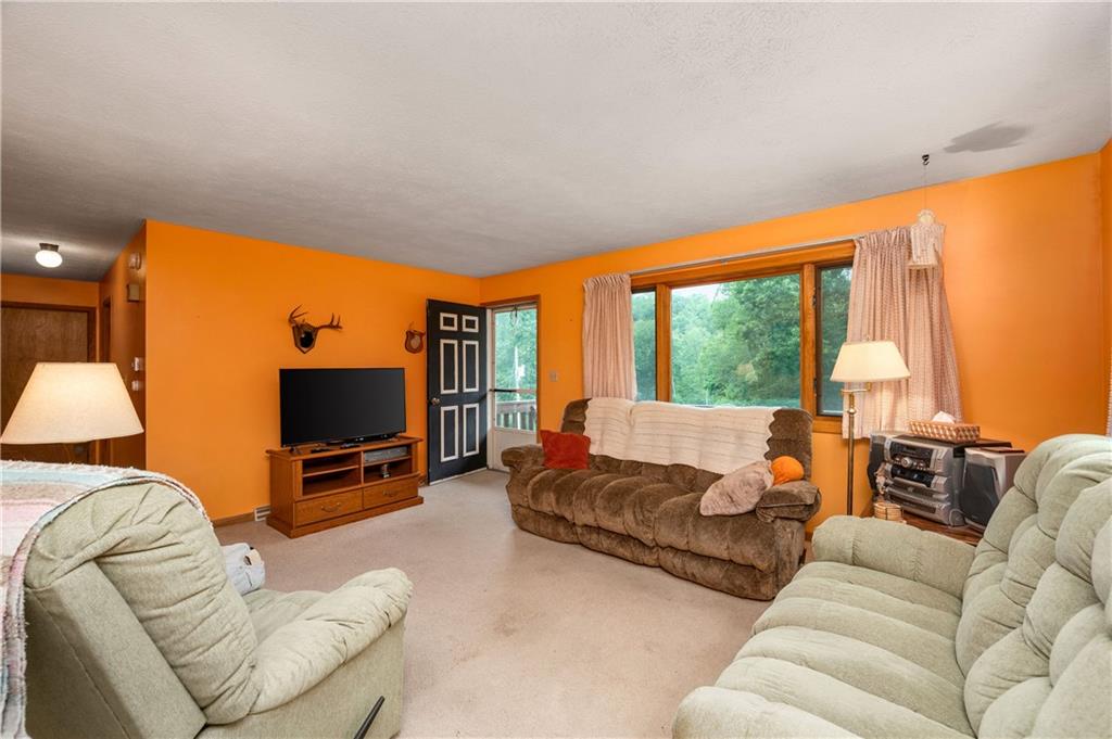 141 McShane Road Fenelton, PA 16034 - Photo 8 of 39 Gallery Image 8
