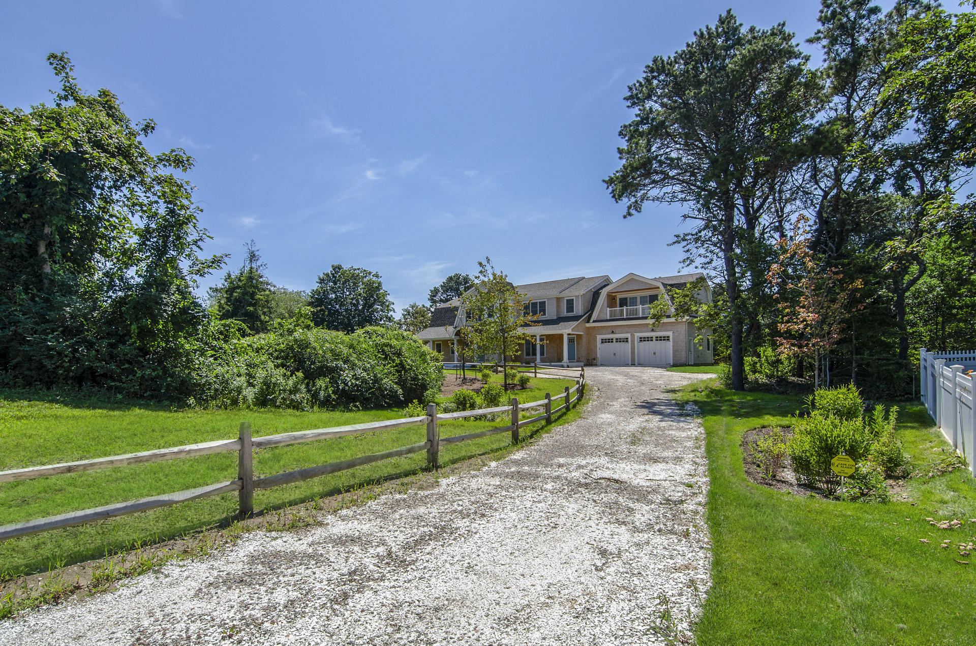 753 Old Harbor Road Chatham, MA 02650 - Photo 2 of 39 006-photo--7339703