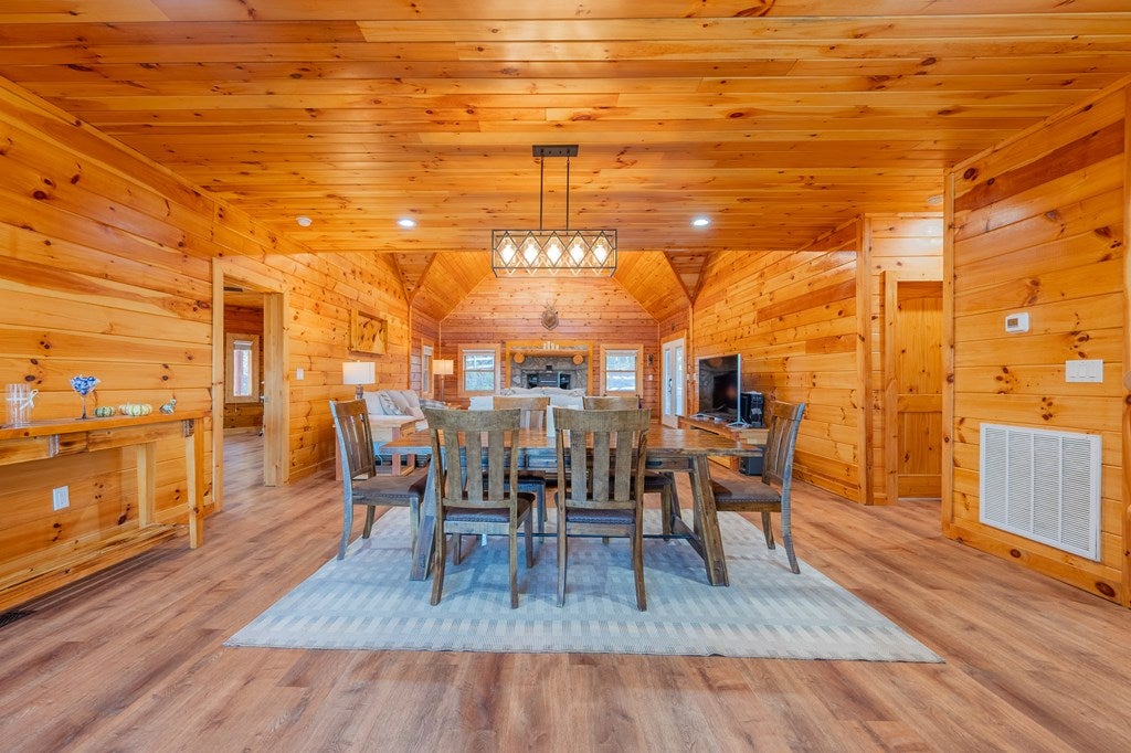 248 Falcon Ridge Road Fries, VA 24330 - Photo 15 of 99 Gallery Image 15