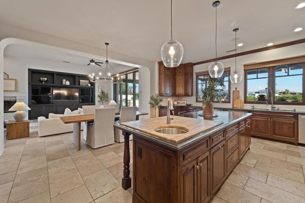 2908 Gate 5 Place Chula Vista, CA 91914 - Photo 22 of 63