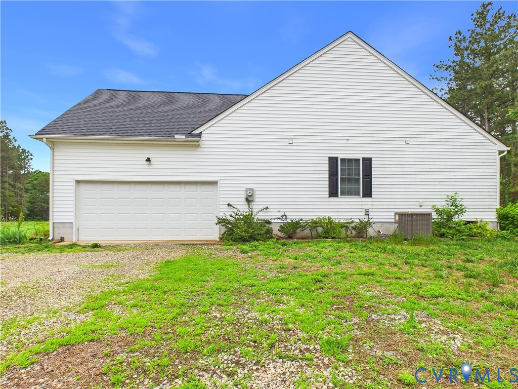 2845 Cumberland Road Farmville, VA 23901 - Photo 8 of 76