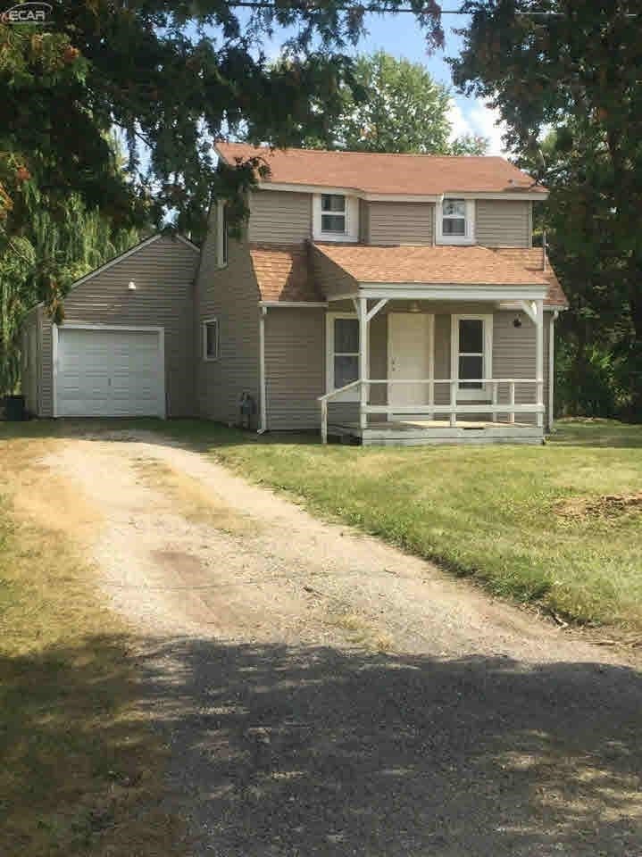 2431 Howe Road Burton, MI 48519 - Photo 28 of 29 21372956-27.JPG